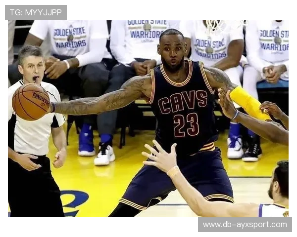 詹姆斯伤病缠身,主席震怒背后的真相揭秘 詹姆斯伤病缠身,主席震怒背后的真相揭秘