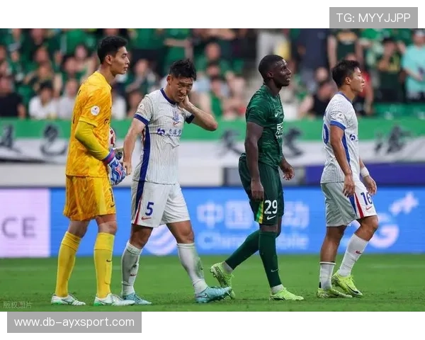 上海申花高频压迫造成对方屡次失误 上海申花高频压迫造成对方屡次失误